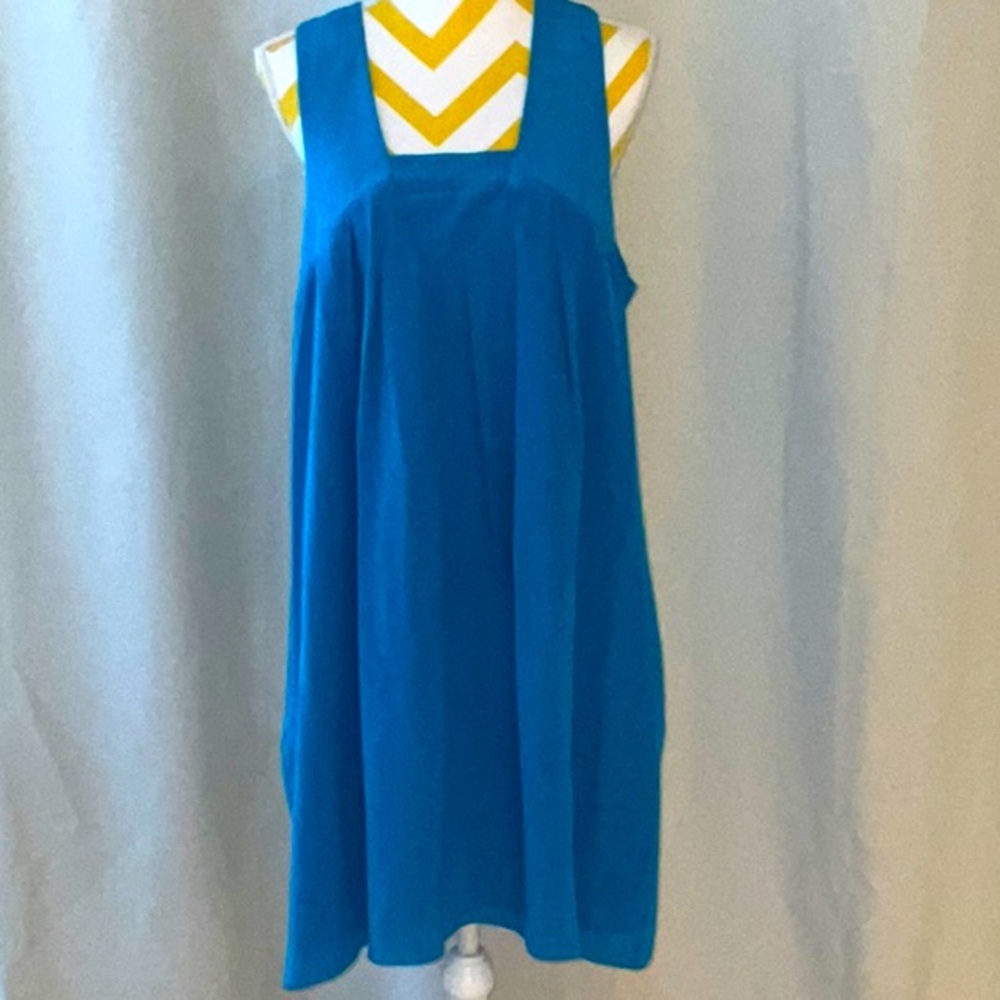 Banana Republic Vibrant Turquoise silky dress